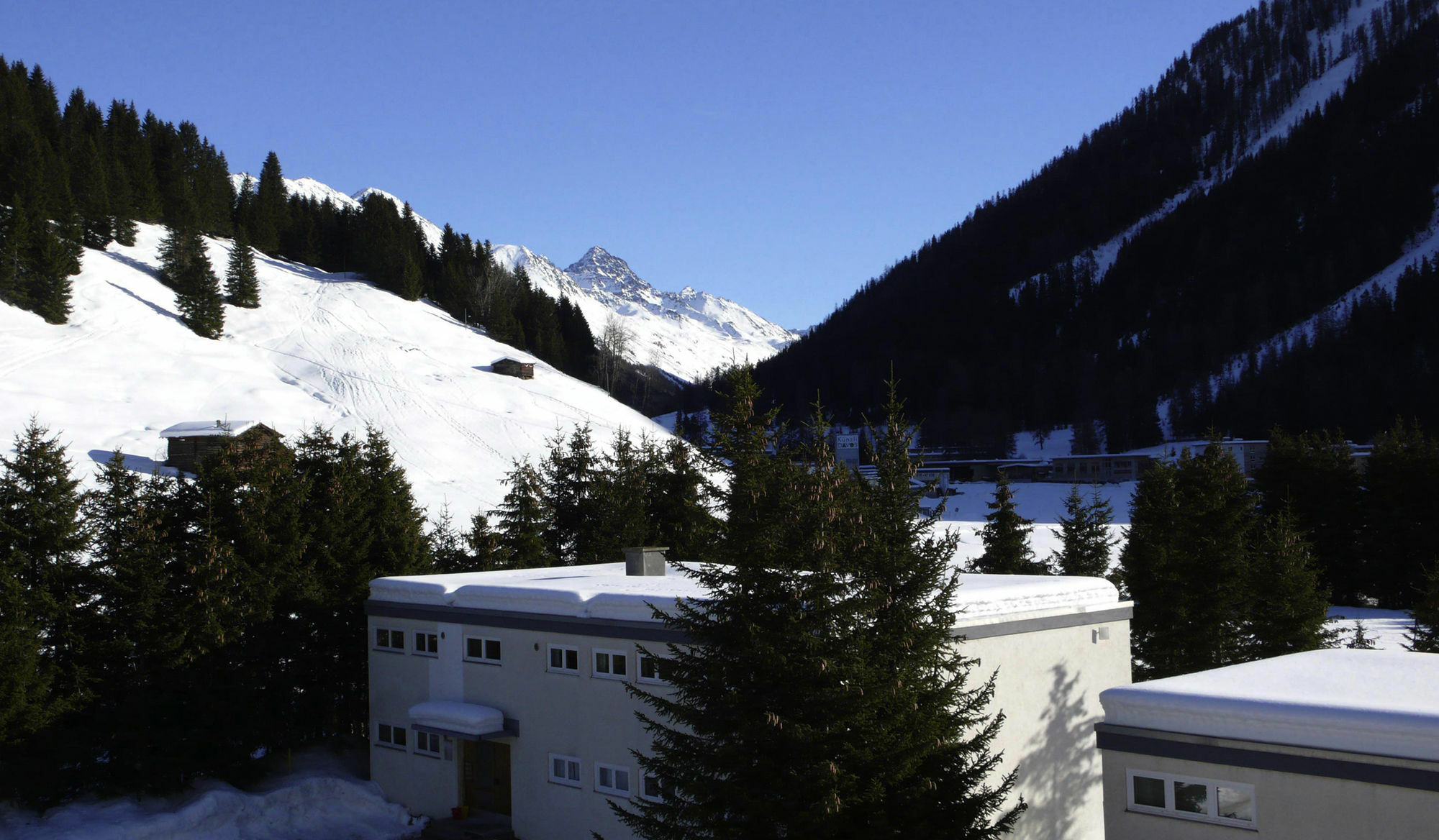 Private Holiday Homes By Solaria Davos Exterior foto
